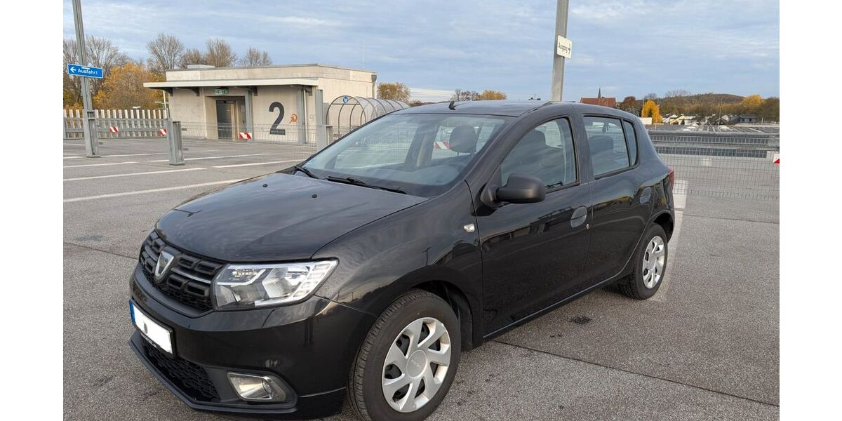 Dacia Sandero 18.200 km 6.800 &euro; Gelsenkirchen 45892