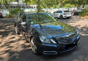 Mercedes-Benz E 220 278.000 km 7.999 &euro; Gelsenkirchen 45896