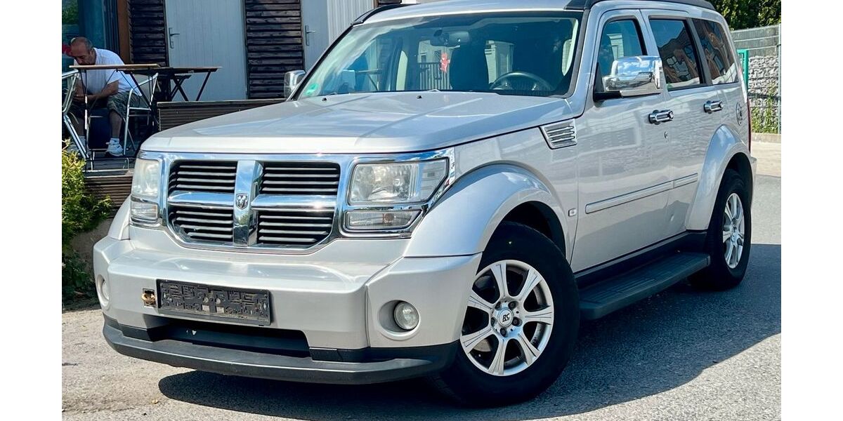 Dodge Nitro 210.843 km 2.000 &euro; Gelsenkirchen 45884