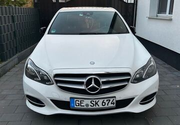 Mercedes-Benz E 350 180.000 km 12.950 &euro; Gelsenkirchen 45896