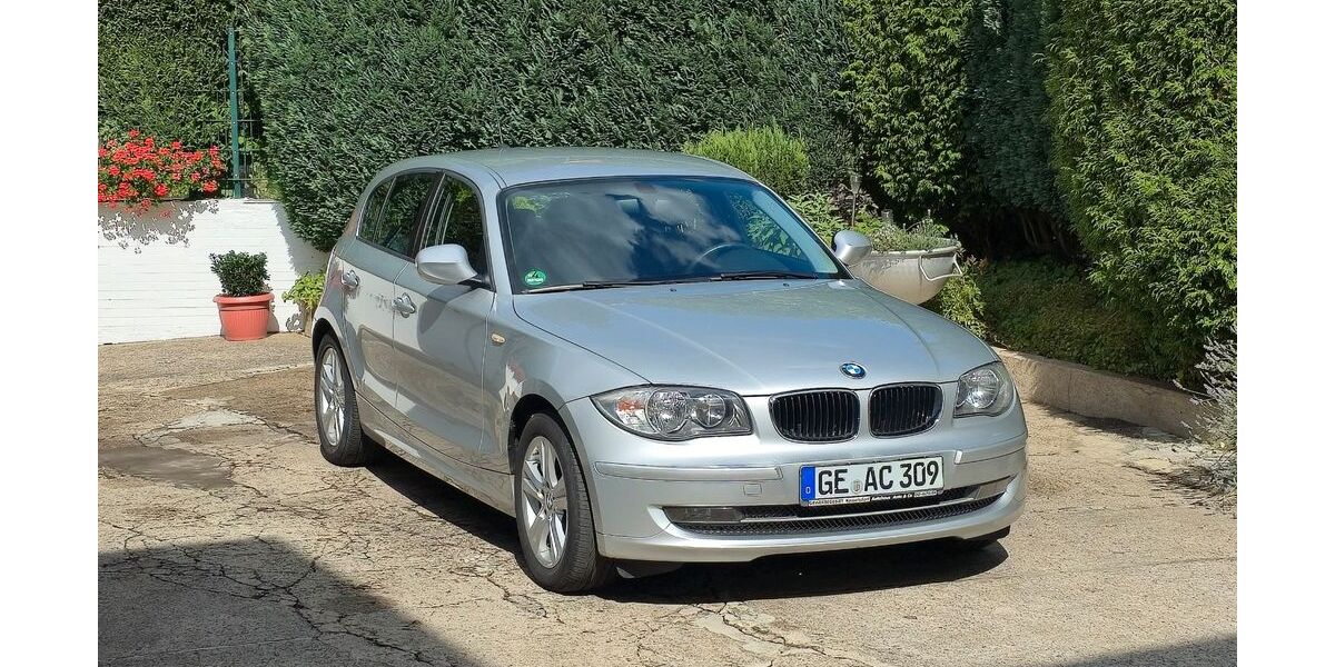 BMW 116 142.000 km 4.900 &euro; Gelsenkirchen 45879