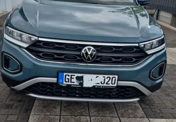 VW T-Roc 30.000 km 22.999 &euro; Gelsenkirchen 45881