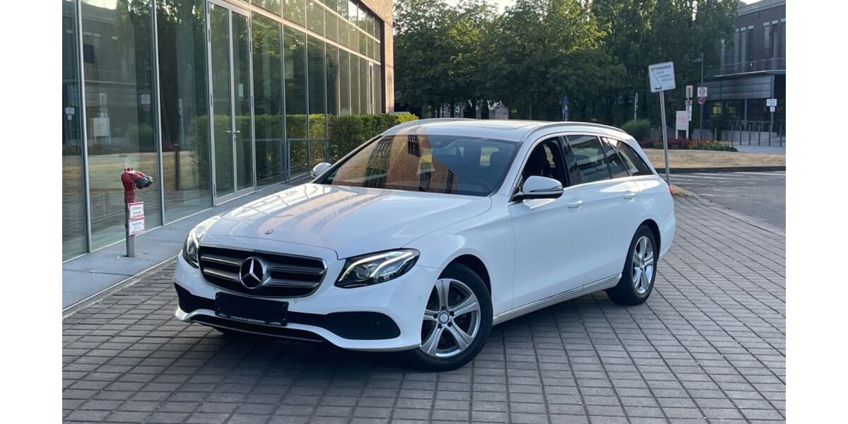 Mercedes-Benz E 220 133.000 km 20.490 &euro; Gelsenkirchen 45899