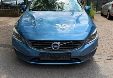Volvo V60 141.000 km 10.900 &euro; Gelsenkirchen 45889