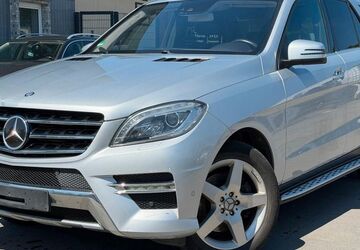Mercedes-Benz ML 350 249.030 km 11.000 &euro; Gelsenkirchen 45884