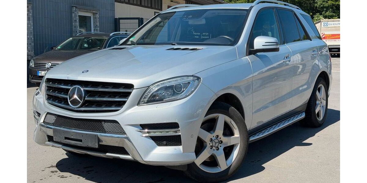 Mercedes-Benz ML 350 249.030 km 11.000 &euro; Gelsenkirchen 45884