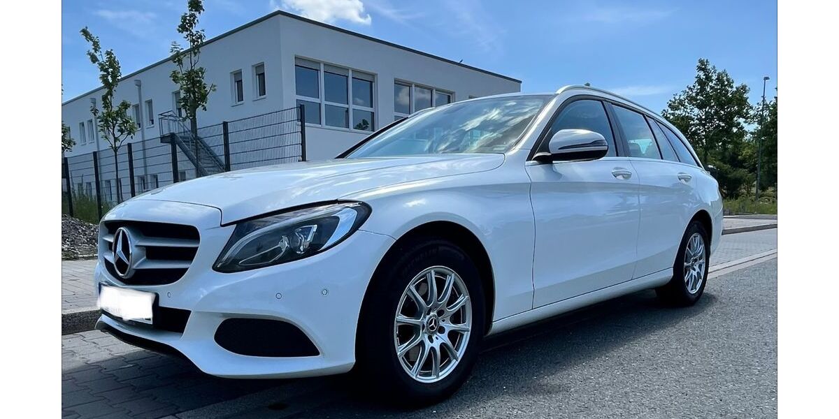Mercedes-Benz C 220 320.000 km 9.850 &euro; Gelsenkirchen 45884