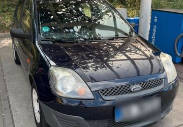 Ford Fiesta 195.000 km 700 &euro; Bochum 44807