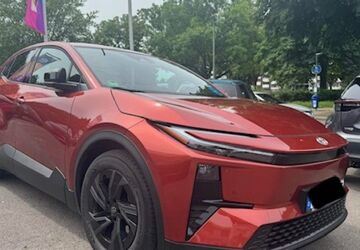 Toyota C-HR 2.874 km 39.790 &euro; Gelsenkirchen 45891