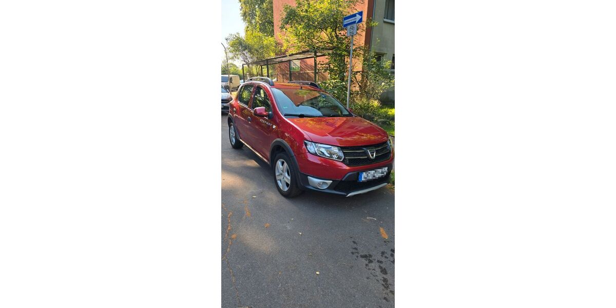 Dacia Sandero 102.000 km 5.800 &euro; Dortmund 44269