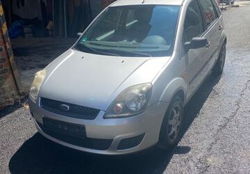 Ford Fiesta 131.000 km 1.000 &euro; Wuppertal 42115
