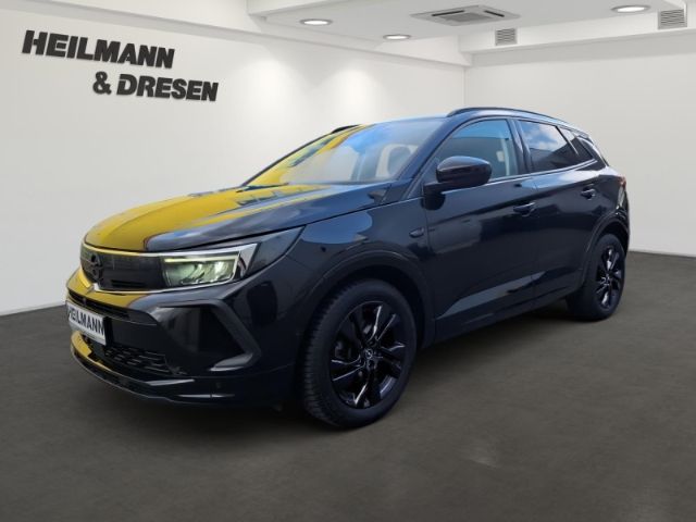 Opel Grandland (X) 62.287 km 17.950 &euro; Gelsenkirchen 45891