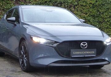 Mazda 3 6.800 km 23.555 &euro; Gelsenkirchen 45899