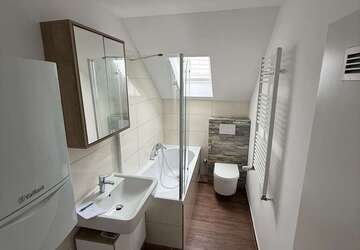 Wohnung Wuppertal Nordstadt - 4 Zimmer, 86 m&sup2;, 860&euro; | Angebot:27355636