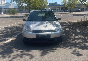 Ford Fiesta 71.663 km 3.100 &euro; ratingen 40880