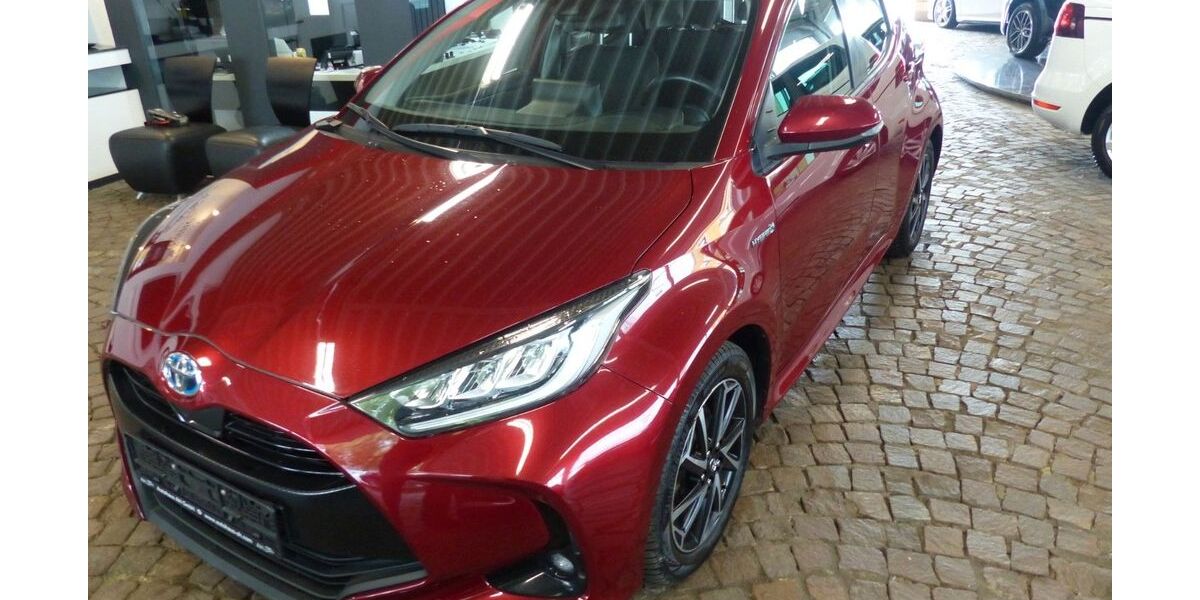 Toyota Yaris 182.604 km 12.800 &euro; Gelsenkirchen 45888
