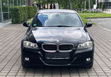 BMW 320 220.000 km 5.450 &euro; Gelsenkirchen 45899
