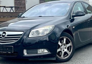 Opel Insignia 85.470 km 3.200 &euro; Gelsenkirchen 45884