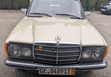 Mercedes-Benz 300 319.000 km 7.900 &euro; Gelsenkirchen 45894