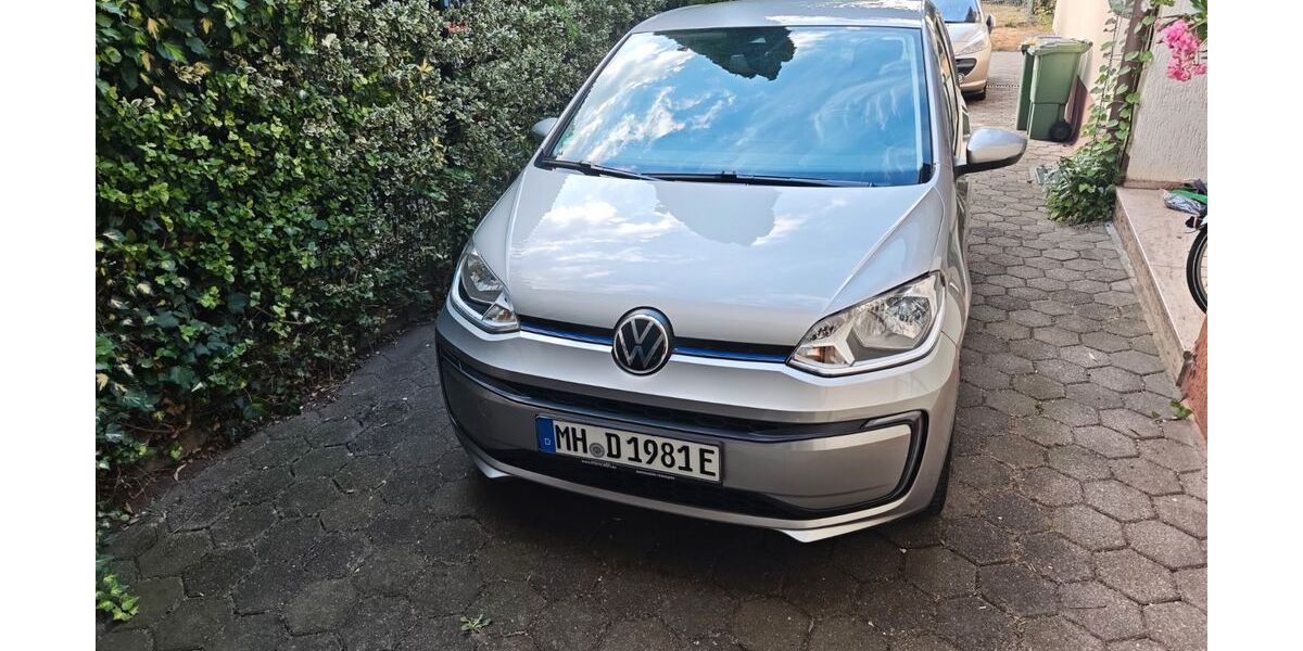 VW e-up! 52.000 km 14.699 &euro; Mülheim 45472
