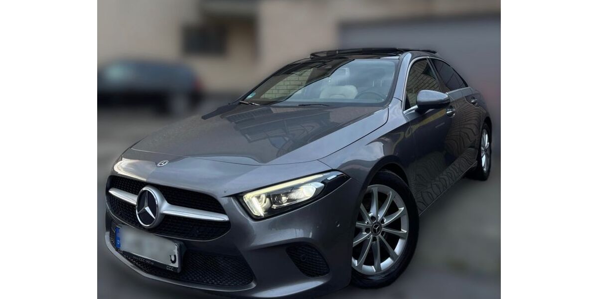 Mercedes-Benz A 200 140.000 km 21.400 &euro; gelsenkirchen 45881