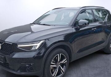 Volvo XC40 24.926 km 30.880 &euro; Gelsenkirchen 45891
