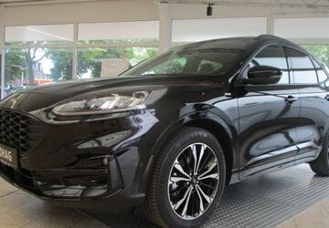 Ford Kuga 15.690 km 22.590 &euro; Gelsenkirchen 45881