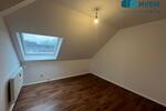 Dachgeschoßwohnung Essen Stadtbezirk III - 3 Zimmer, 65 m&sup2;, 520&euro; | Angebot:23858835
