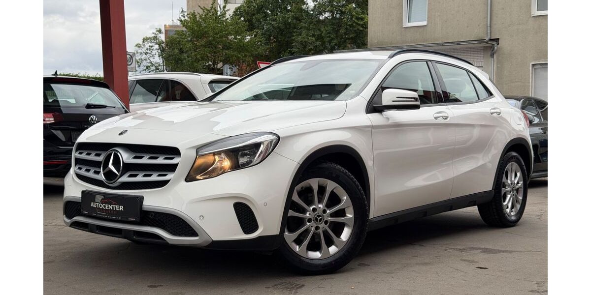 Mercedes-Benz GLA 200 170.000 km 15.990 &euro; Gelsenkirchen 45889
